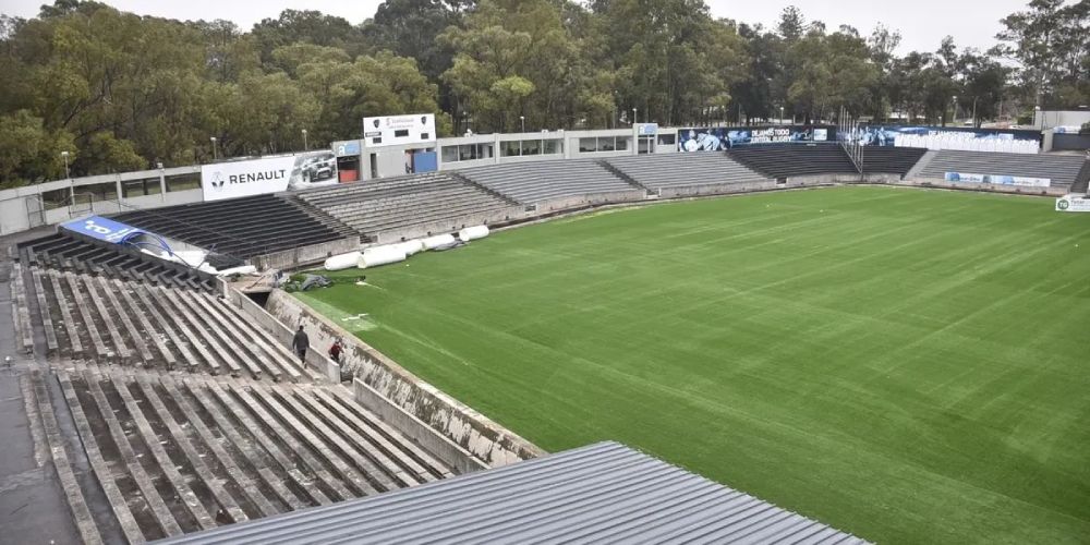 Estadio Charr�a