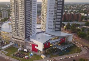 Torres y Nuevo Centro Shopping